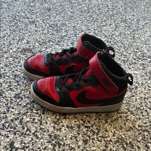 Nike Kids Red and Black Sneakers